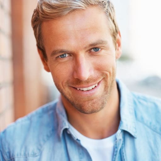 Dental Care Whiten Crowns and Veneers