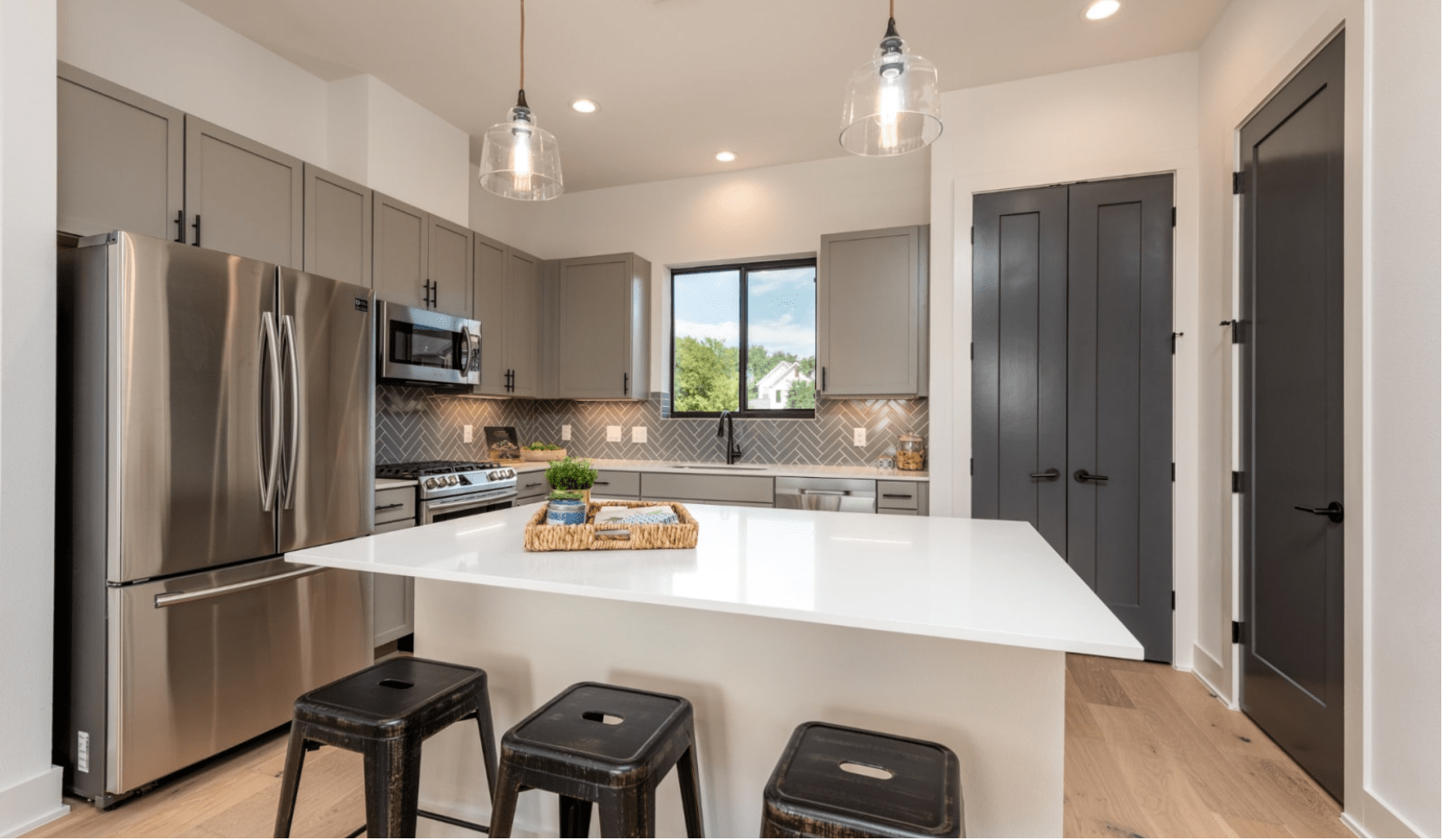 Clawson Ridge Condos Danze & Davis