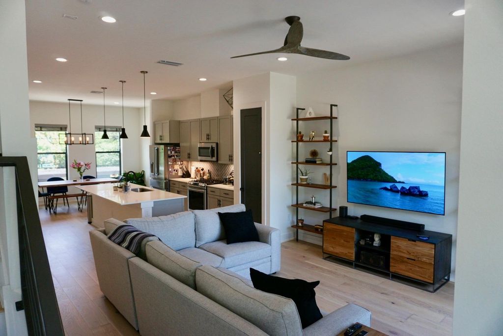 Clawson Ridge Condos Danze & Davis