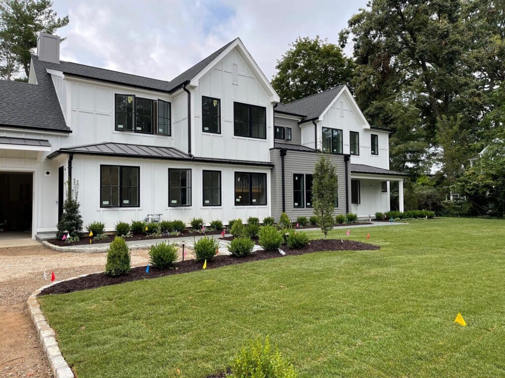 North Shore Acres Modern Farmhouse in North Shore Long Island, NY