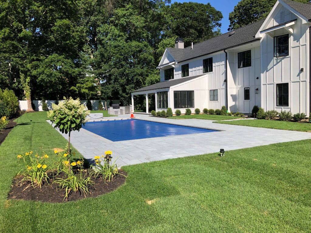North Shore Acres Modern Farmhouse in North Shore Long Island, NY