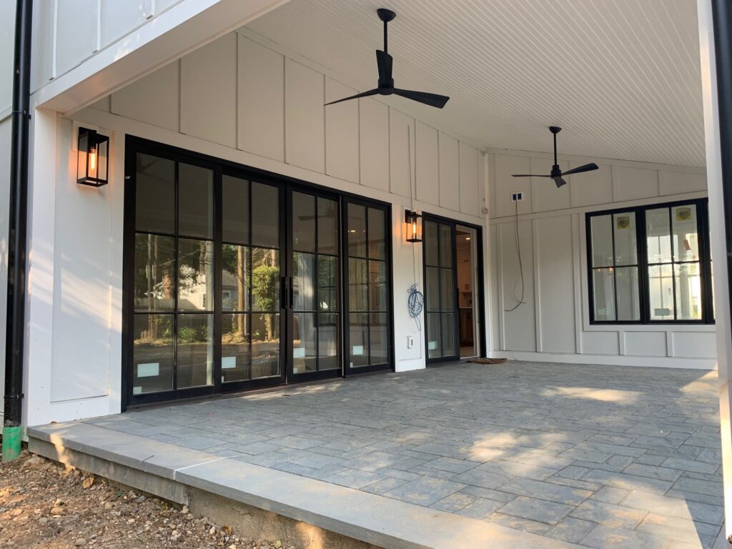 North Shore Acres Modern Farmhouse in North Shore Long Island, NY