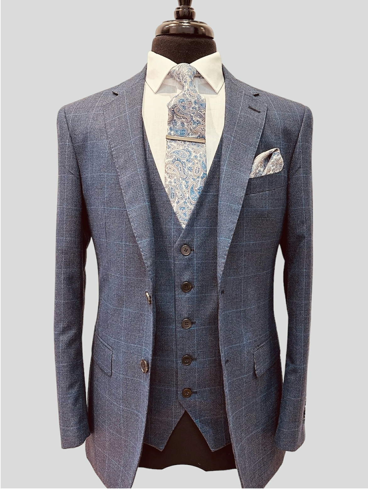 Wedding suit hire Dapper Surrey, Herts, Dorking, Surbiton,