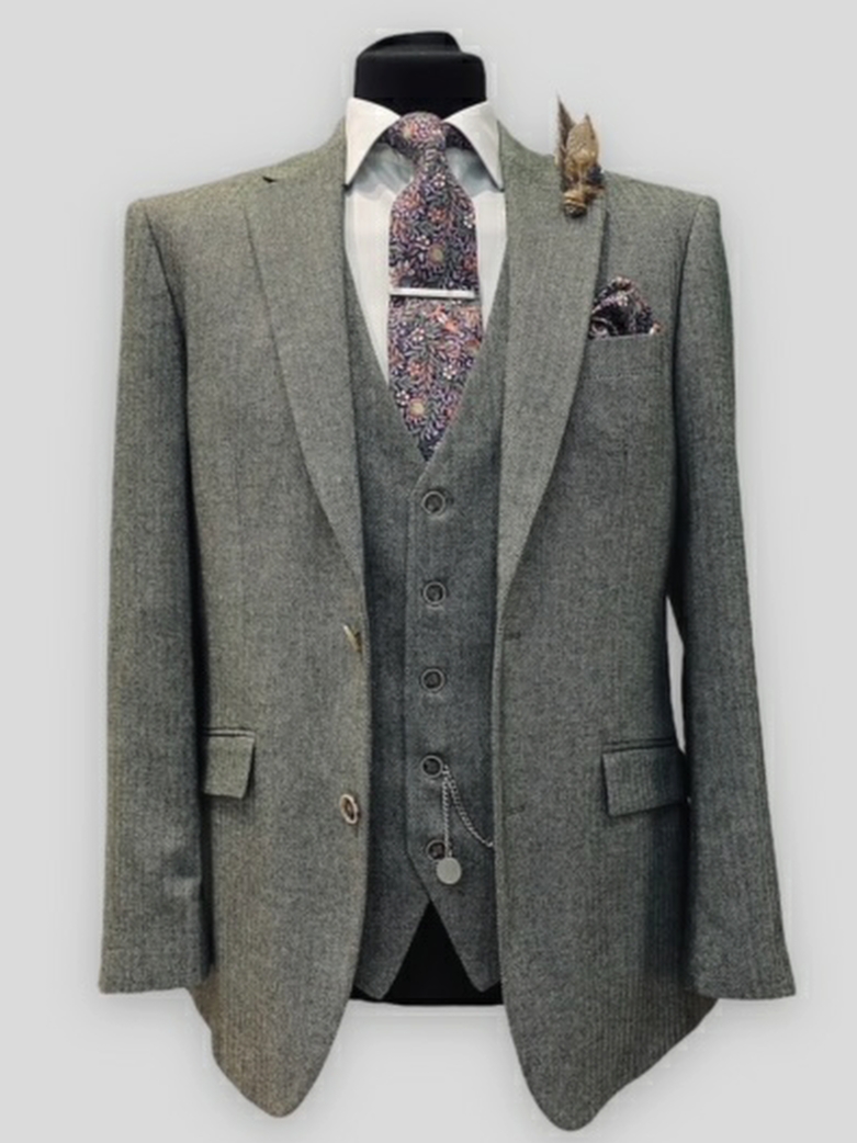 Wedding suit hire Dapper Surrey, Herts, Dorking, Surbiton,