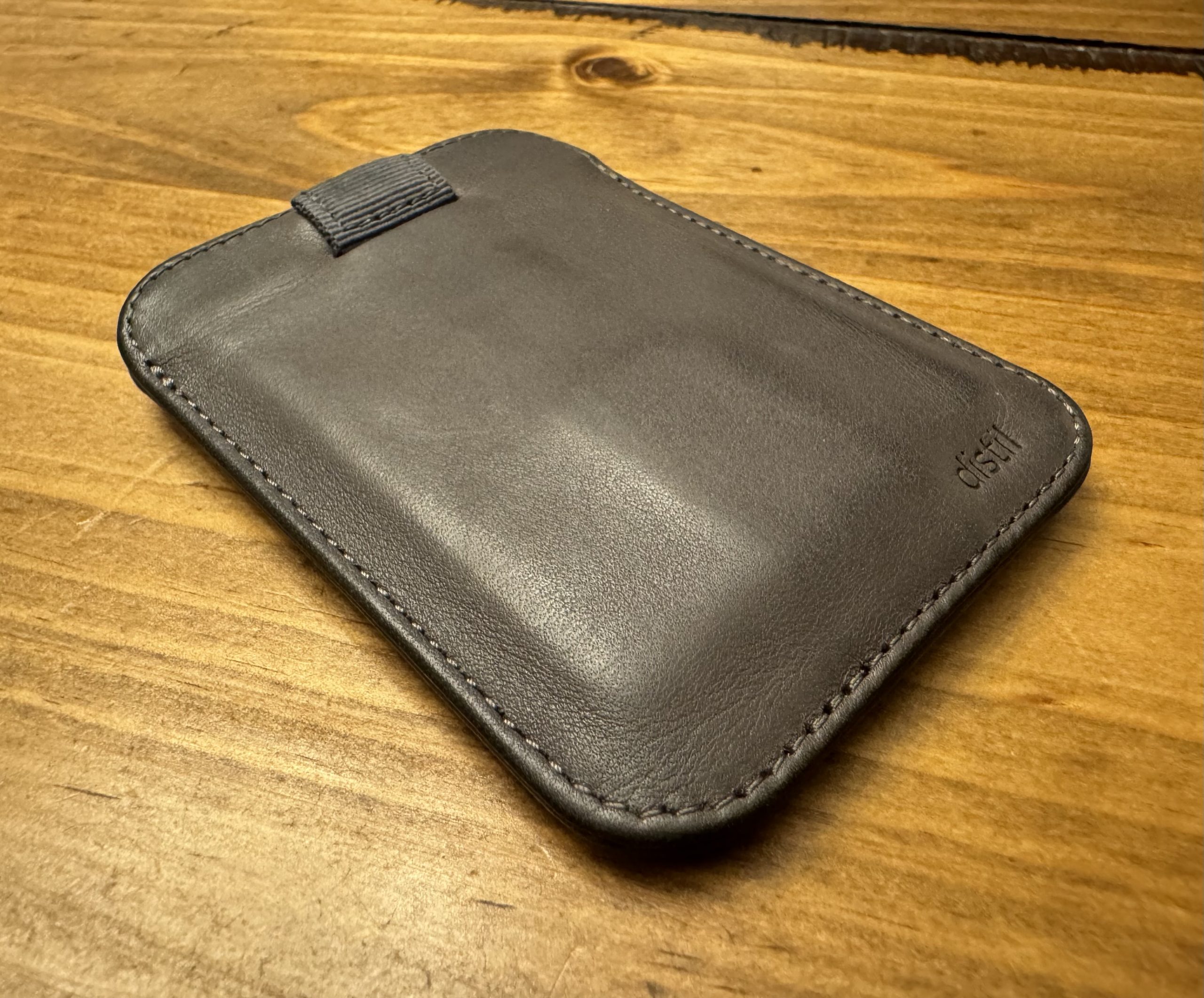 Three Men's Minimalist Wallets Compared The Dapper Savage