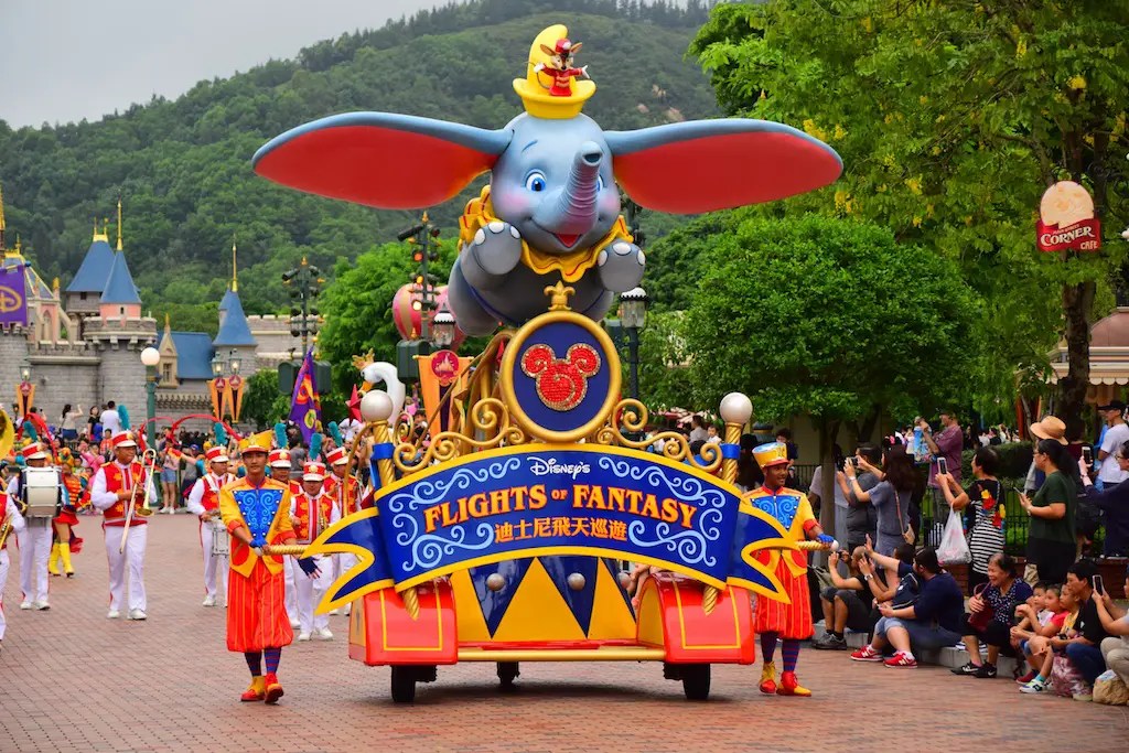 Parades of the Park Hong Kong Disneyland In Detail