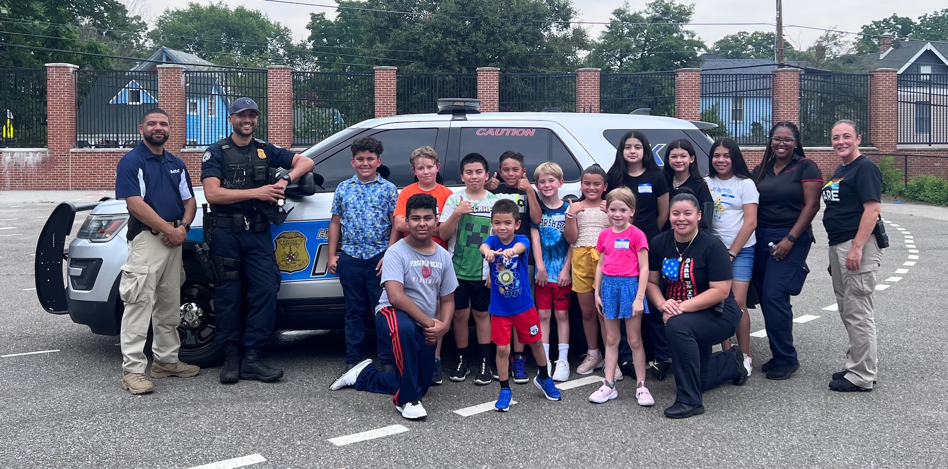 12 Students Graduate Hyattsville Elementary D.A.R.E. Program! D.A.R.E