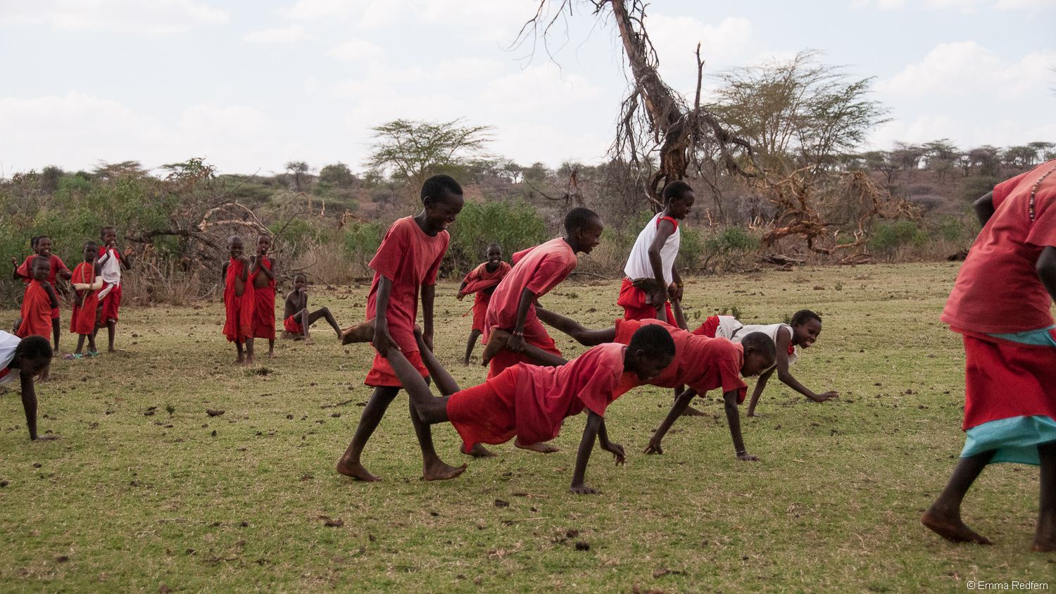 The wheelbarrow race DARE Development Assistance for Rural