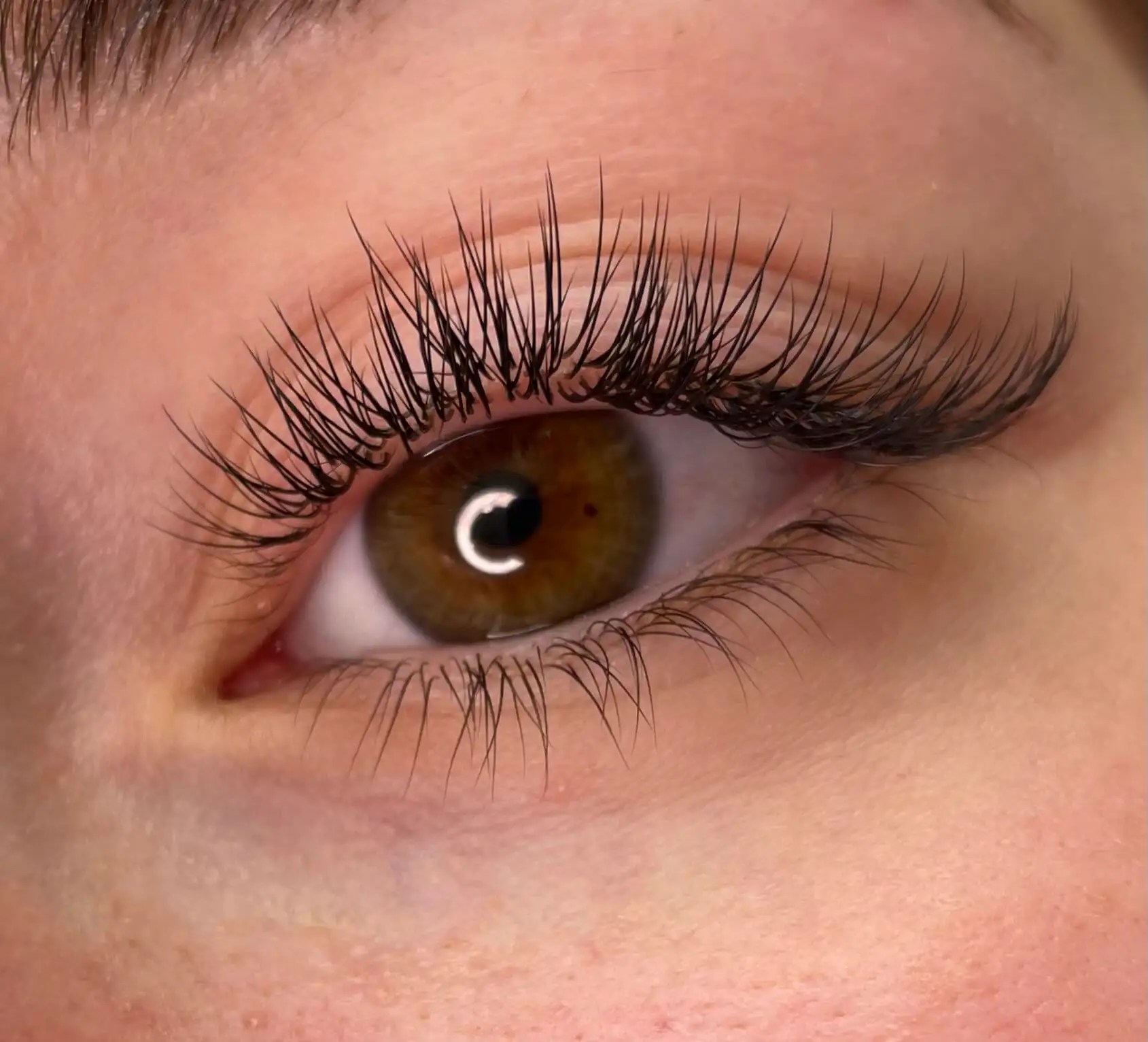 Eyelash Extensions In Sydney