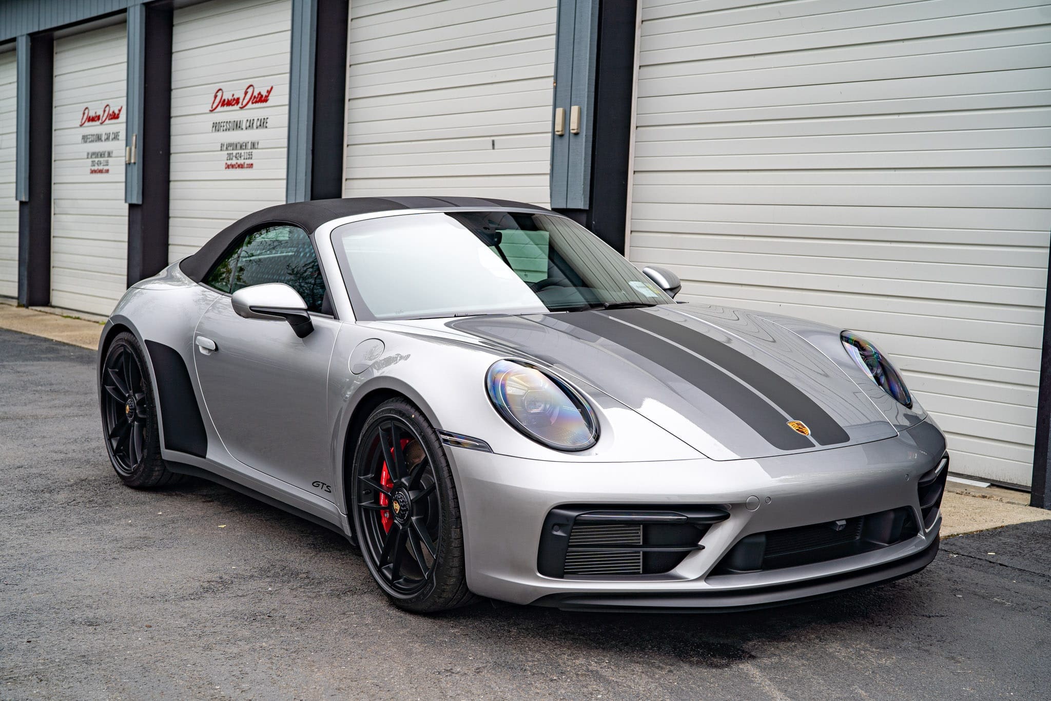 Porsche 911 carrera GTS Darien Detail