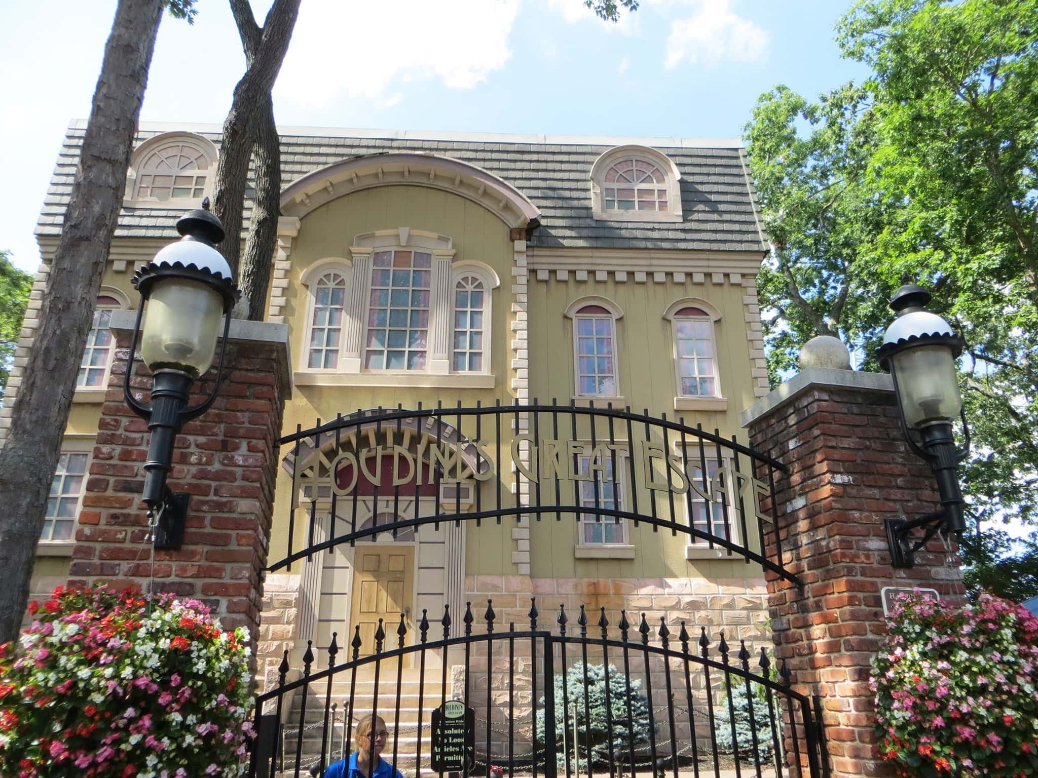 Houdini's Great Escape Six Flags Great Adventure