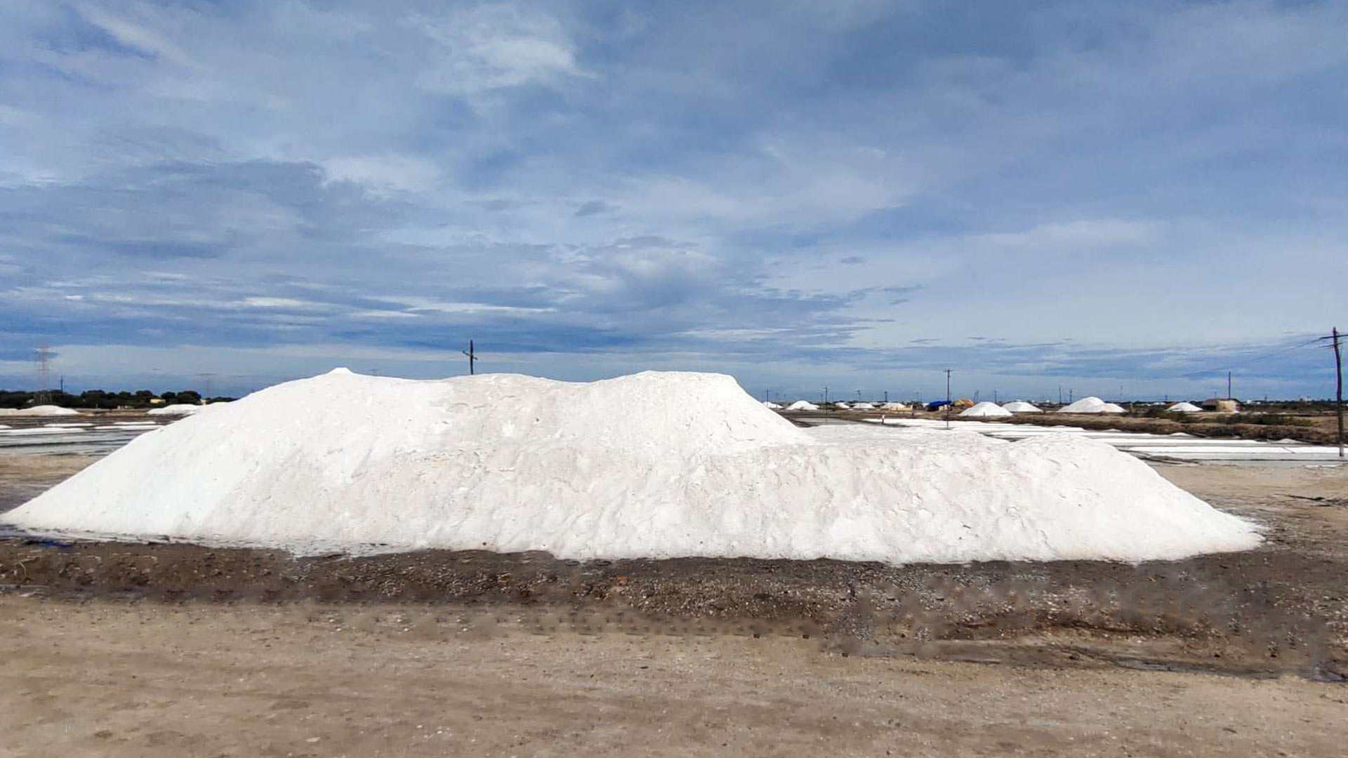 Gallery D.A.R Salt, Thoothukudi Crystal Salt Powder Salt