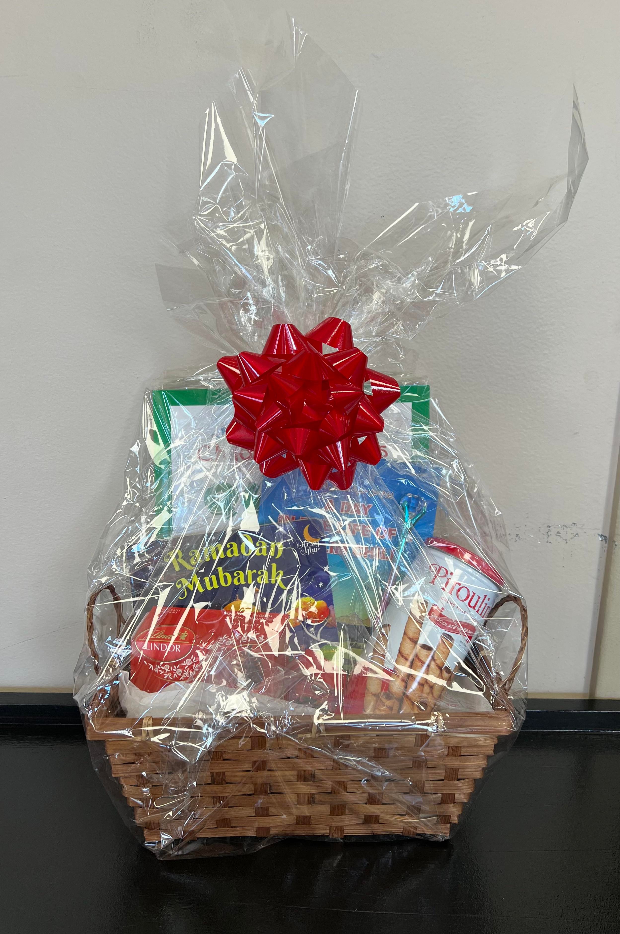 Ramadan Gift Basket (kids) 002 DARUSSALAM CANADA