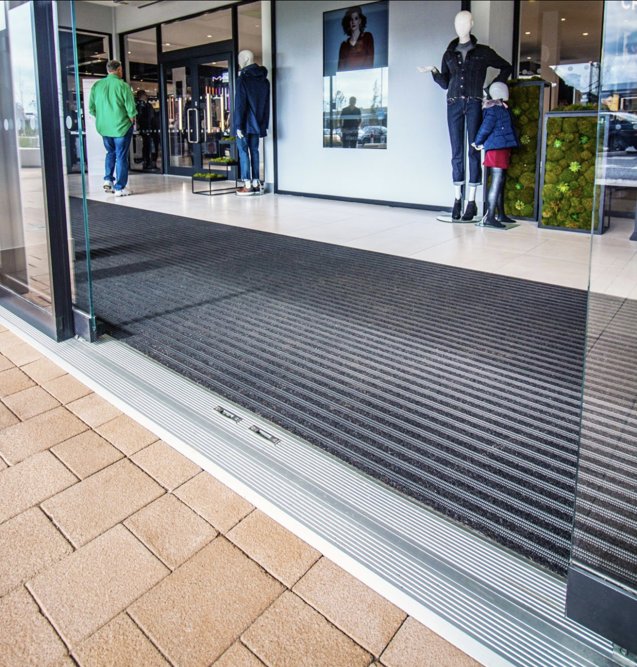 Top Tips for Winter Carpet Care