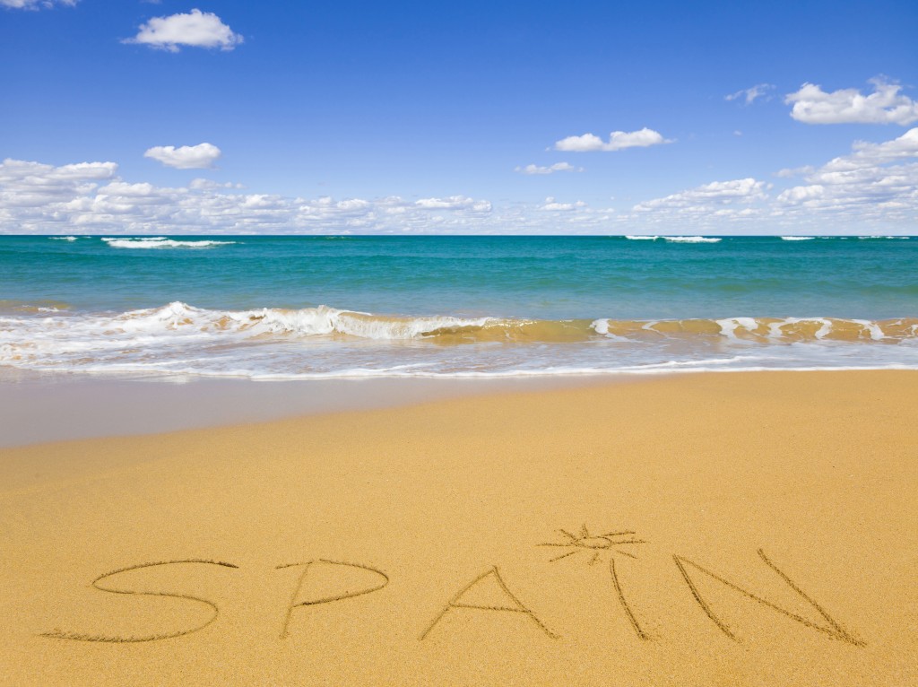 Oh this year I�m off to sunny Spain (with my Three phone Oh this year I�m off to sunny Spain (with my Three phone