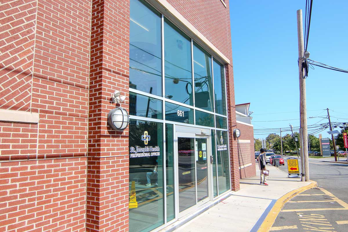 Paterson Office Main Street / HVA Medical Group ️