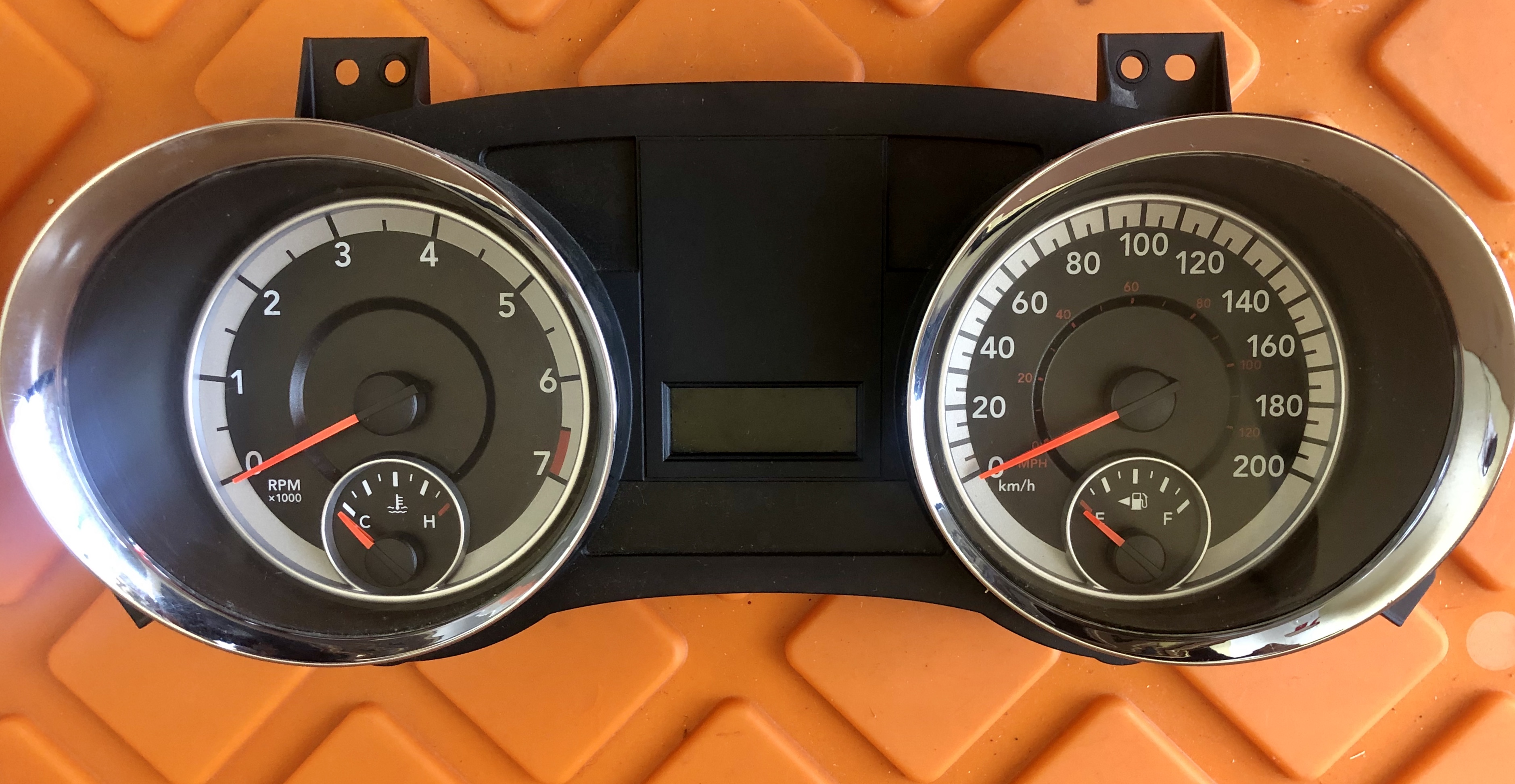 2012 DODGE CARAVAN USED INSTRUMENT CLUSTER FOR SALE (KM/H