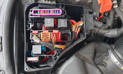 Where is P0481 Cooling Fan Relay 2 Location?