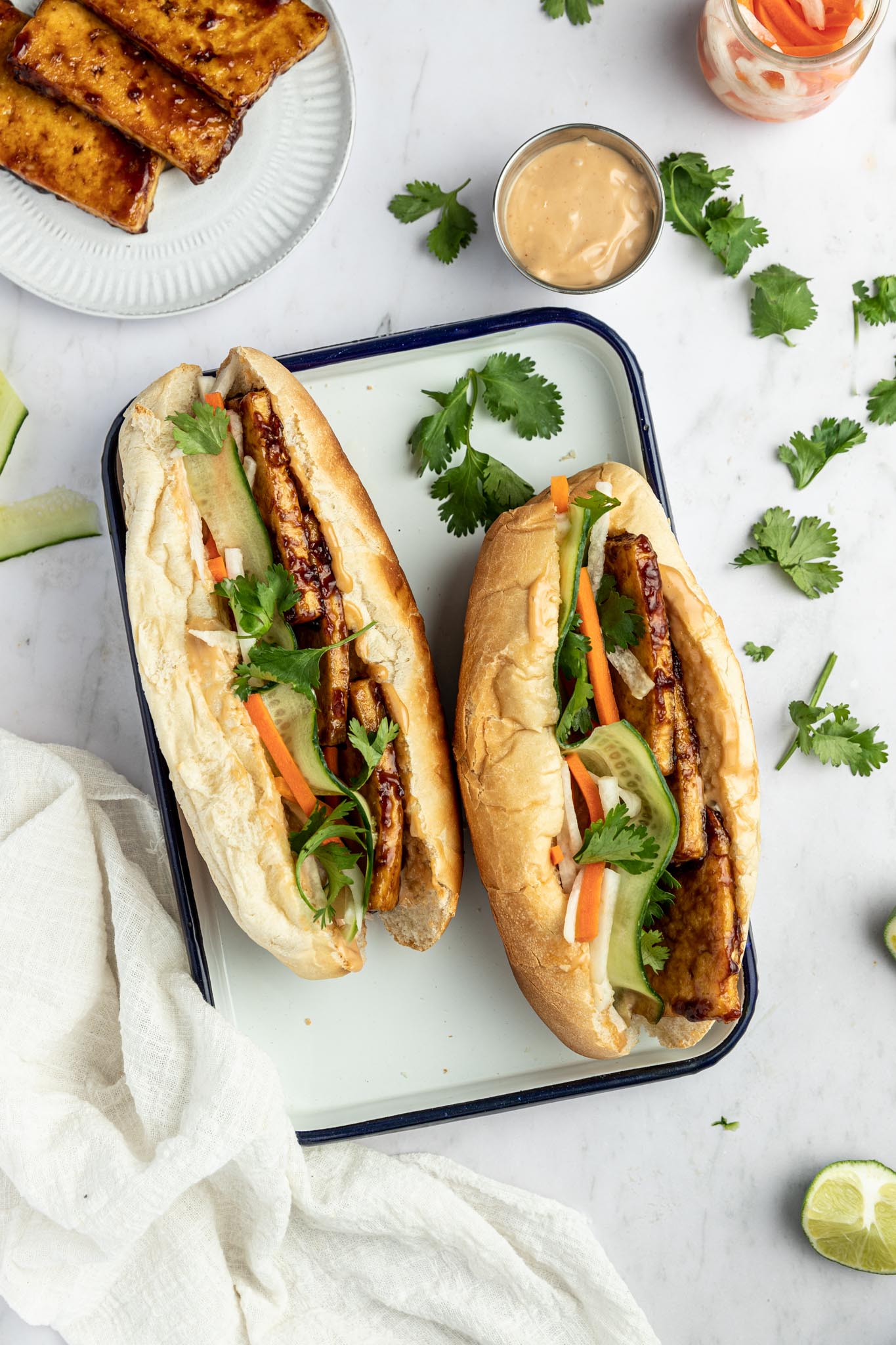 Recette de Banh Mi au tofu (sandwich vietnamien) Dash of Honey