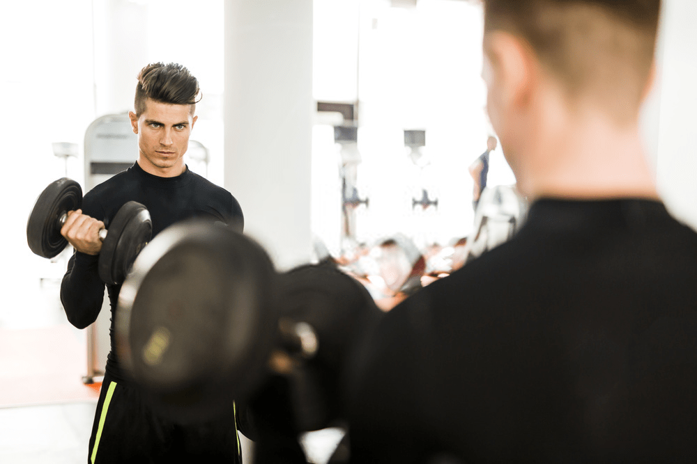 Top 7 Tips to Get Perfect Gym Selfies Using A Gym Wall Mirror Dash of