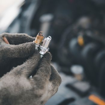 Signs of a Failing Spark Plug - DaSilva's Auto Body
