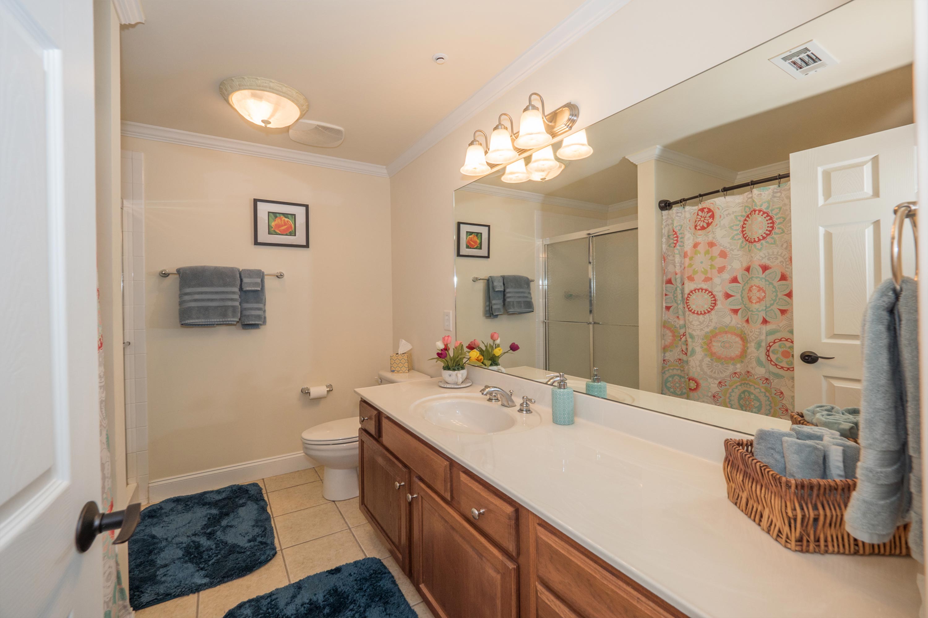 Das Tulip condo rental in Helen Vacation Rental with webcam of