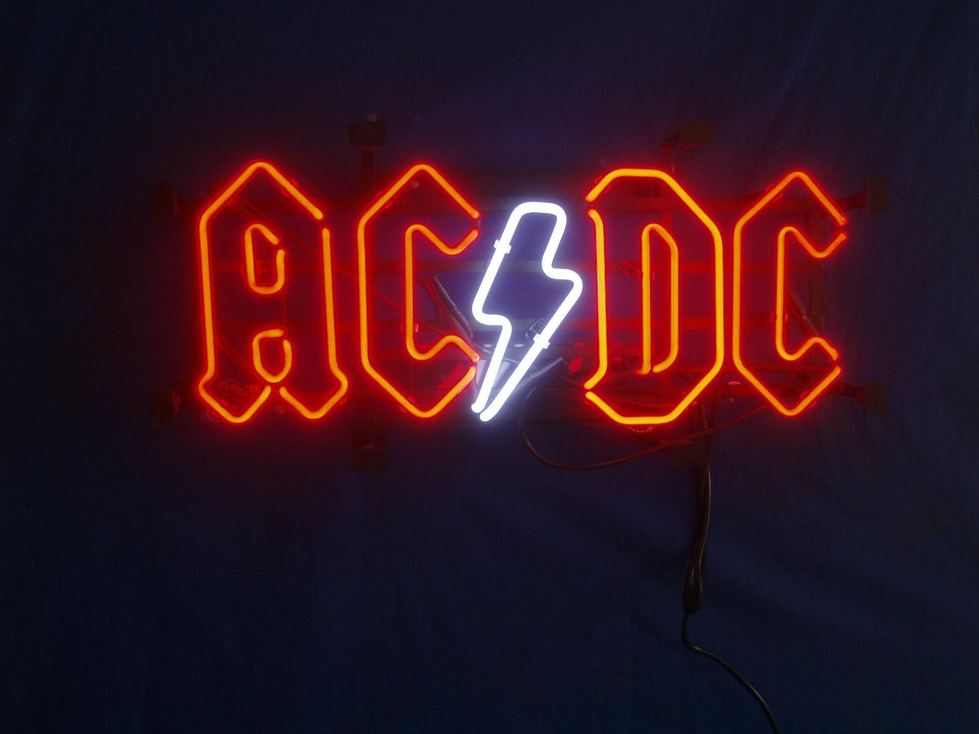 AC DC HDデスクトップの壁紙：ワイドスクリーン：高精細：フルスクリーン