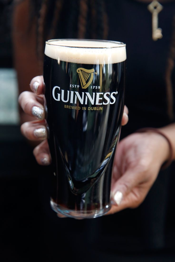 Is Canned Guinness As Good As Draft Guinness? AC/DC Beverage