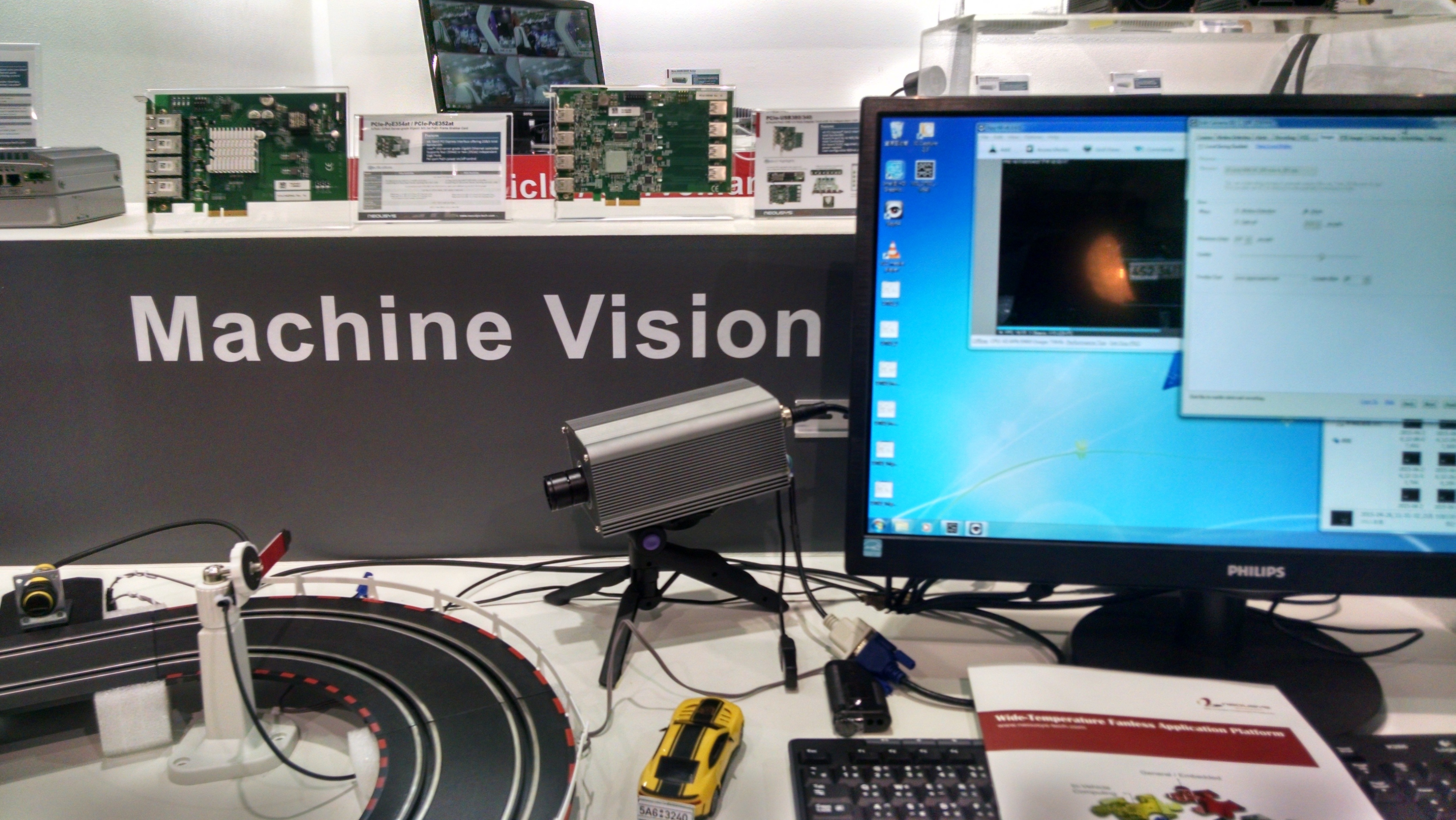 COMPUTEX Taipei Neousys machine vision combines Core i series and MCU