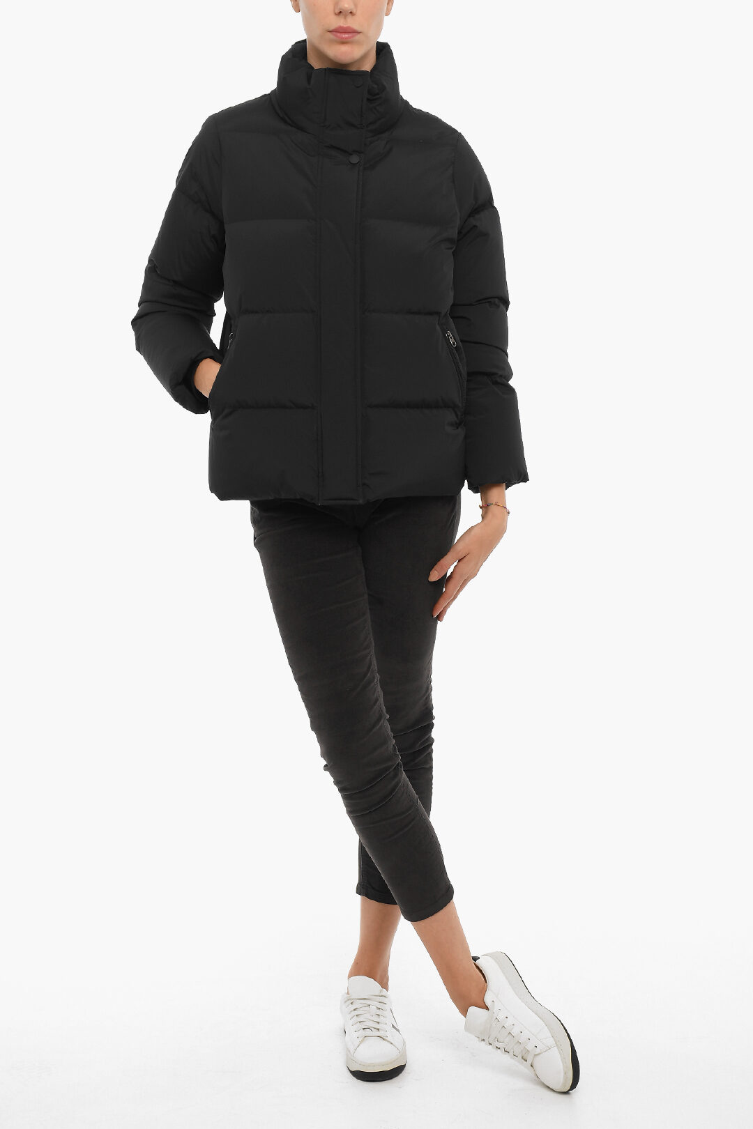 Woolrich Solid Color Down Jacket with Hidden Closure women Glamood Outlet