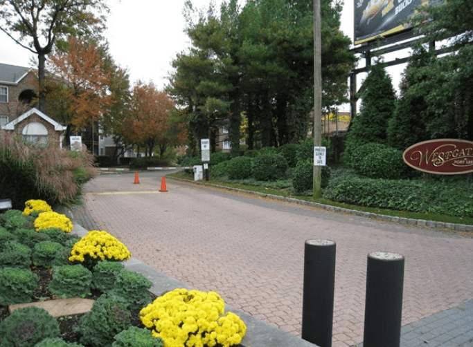 뉴저지 Fort Lee 3개의 gate로 안전하고 편리한 Westgate HeyKorean