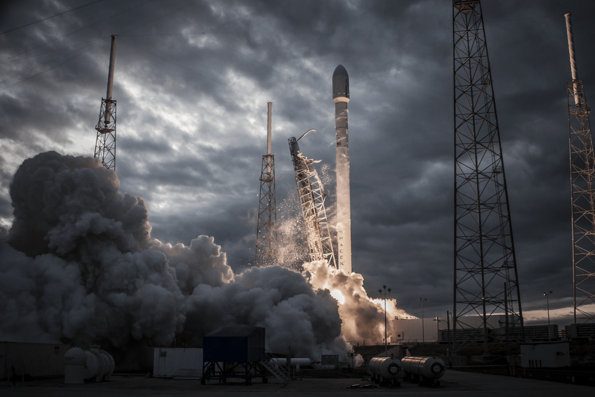SpaceX rocket engine exploded during 'qualification test'