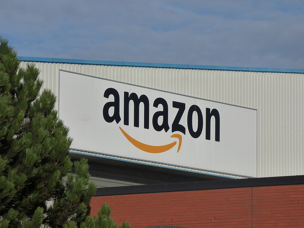 Amazon Worker Dies Sitting in Car 'Waiting for Work' at Company's
