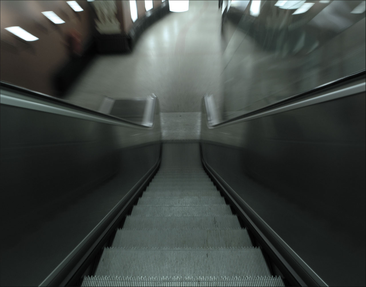 rolltreppe abwärts Sonstiges Galerie MacTechNews.de