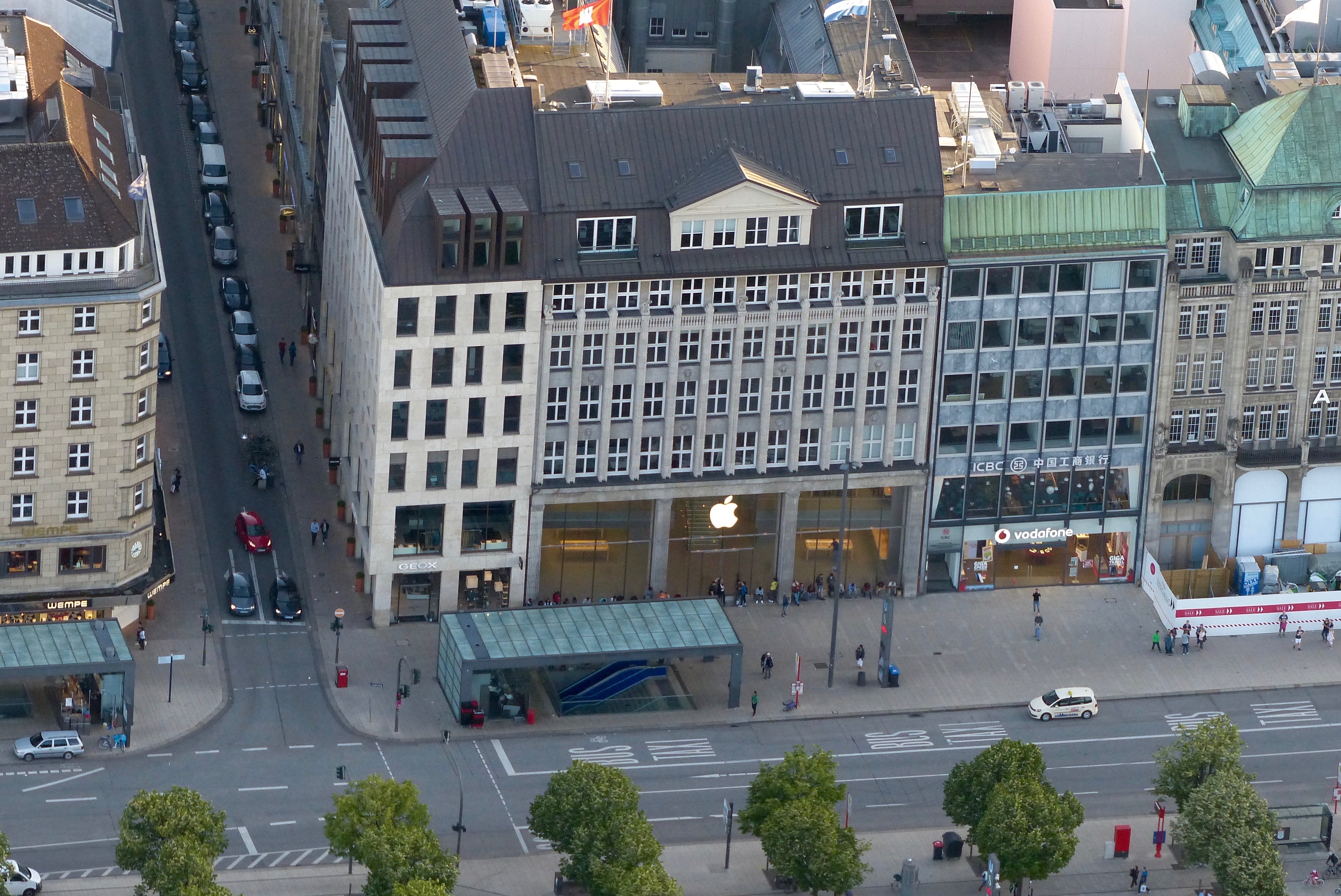 Apple Store Jungfernstieg Hamburg Kurioses Galerie MacTechNews.de