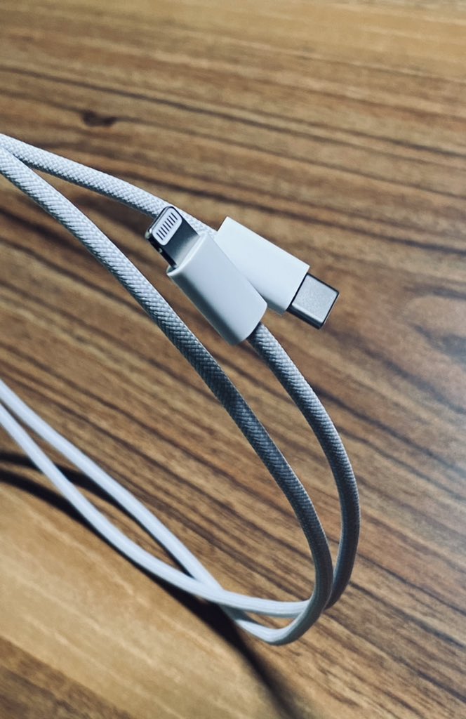Fotos zeigen Apples stabilere Ladekabel für das iPhone 12 News