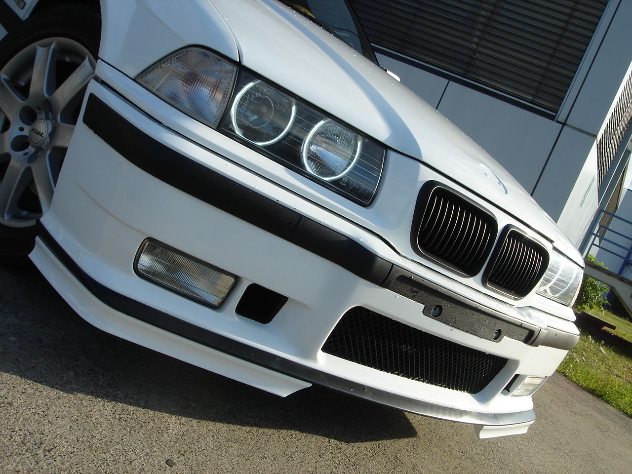 Angel Eyes für E36 318i Touring Baujahr 97 Farbe Sib...