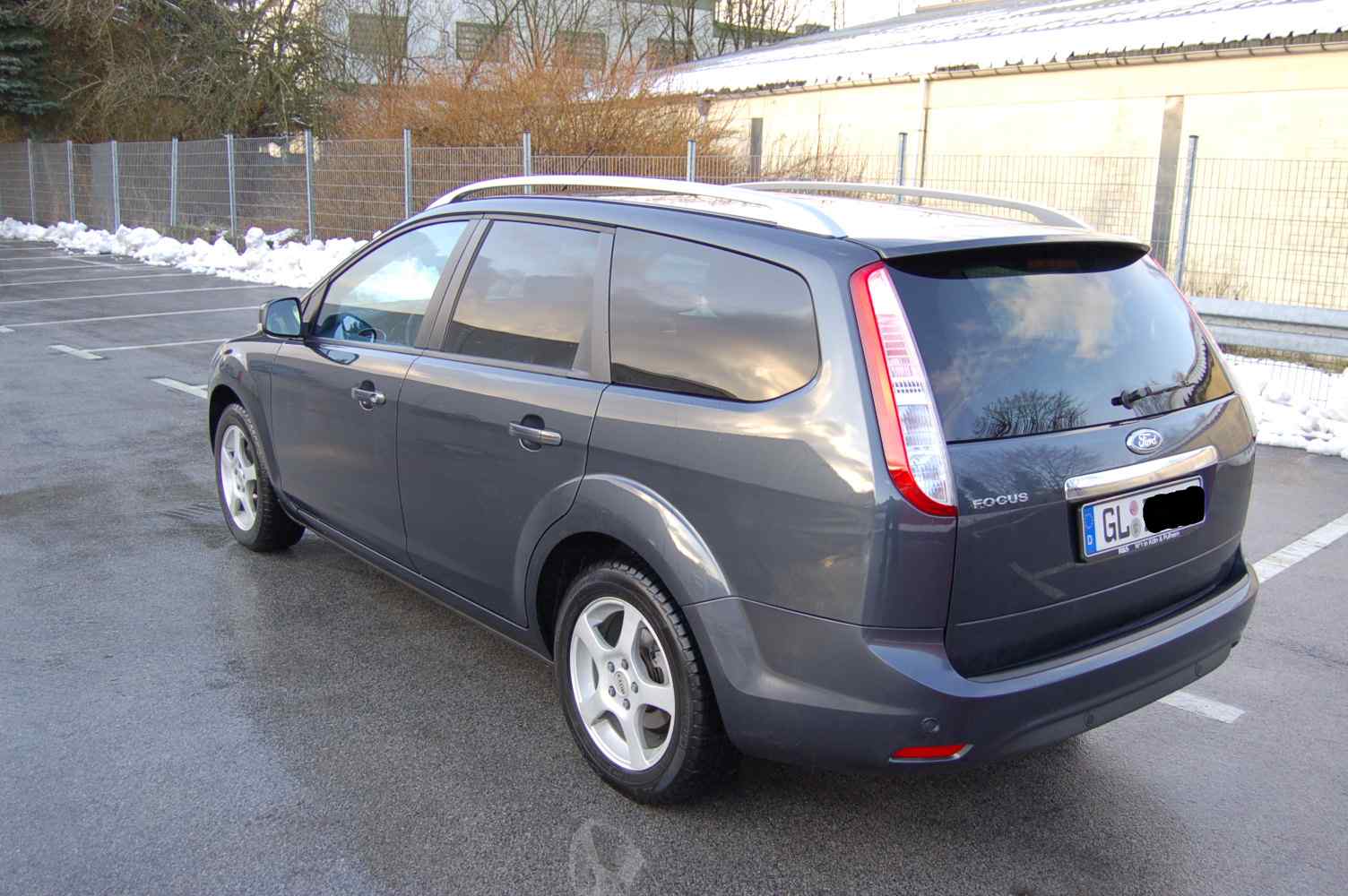 Ford Focus Turnier 1.8 Benzin Titanium X Bj.08 Biete Ford