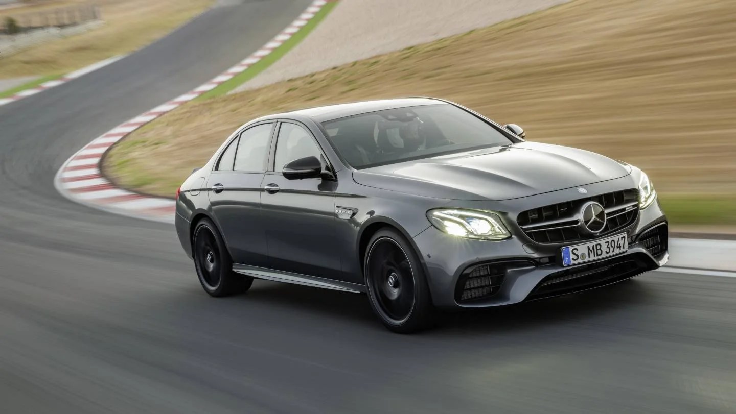 MERCEDESBENZ EKlasse E63 AMG Limousine
