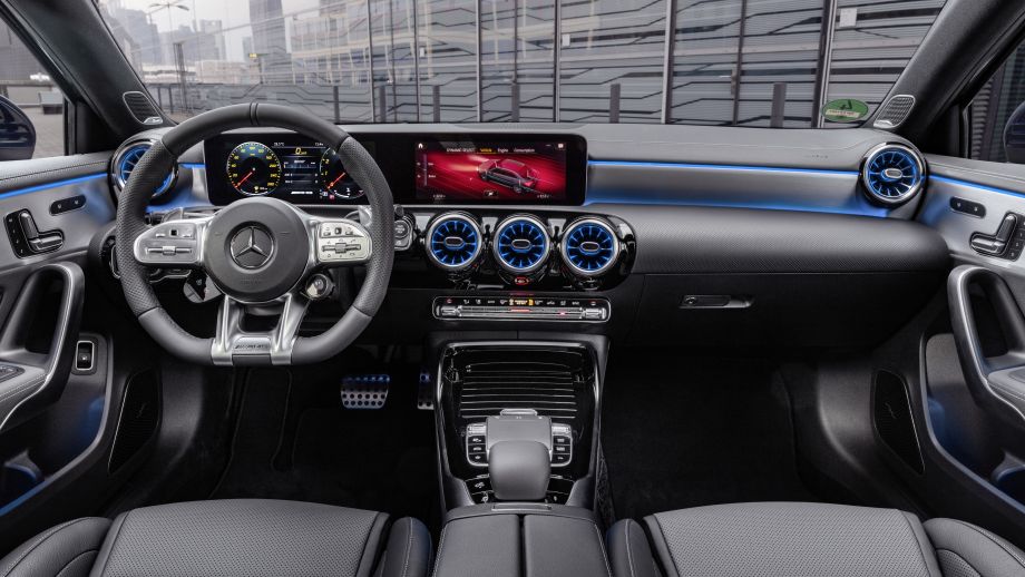 MERCEDESBENZ AKlasse A35 AMG Limousine
