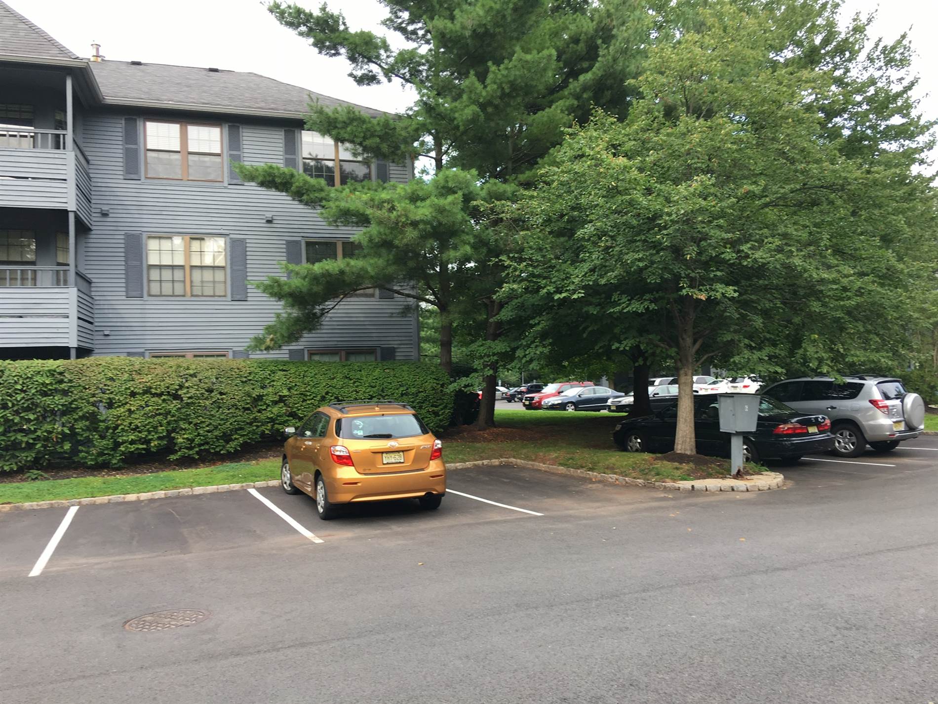 607 Woodhaven Dr, Edison Township, NJ 08817 Listings NextHome Royal