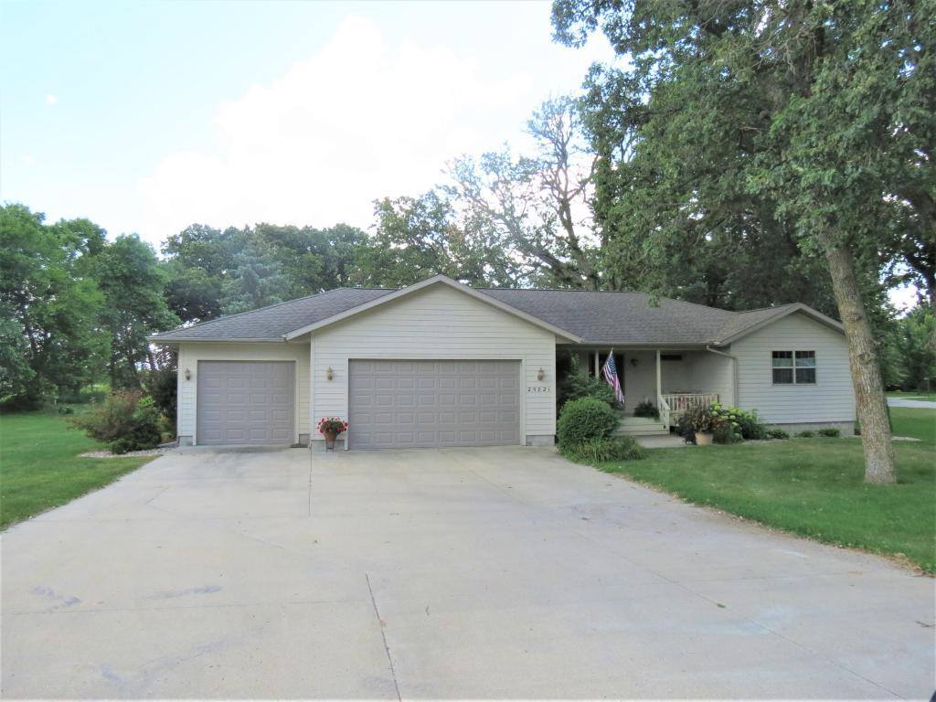 25821 168th Street, Spirit Lake, IA 51360 Listings NextHome At The