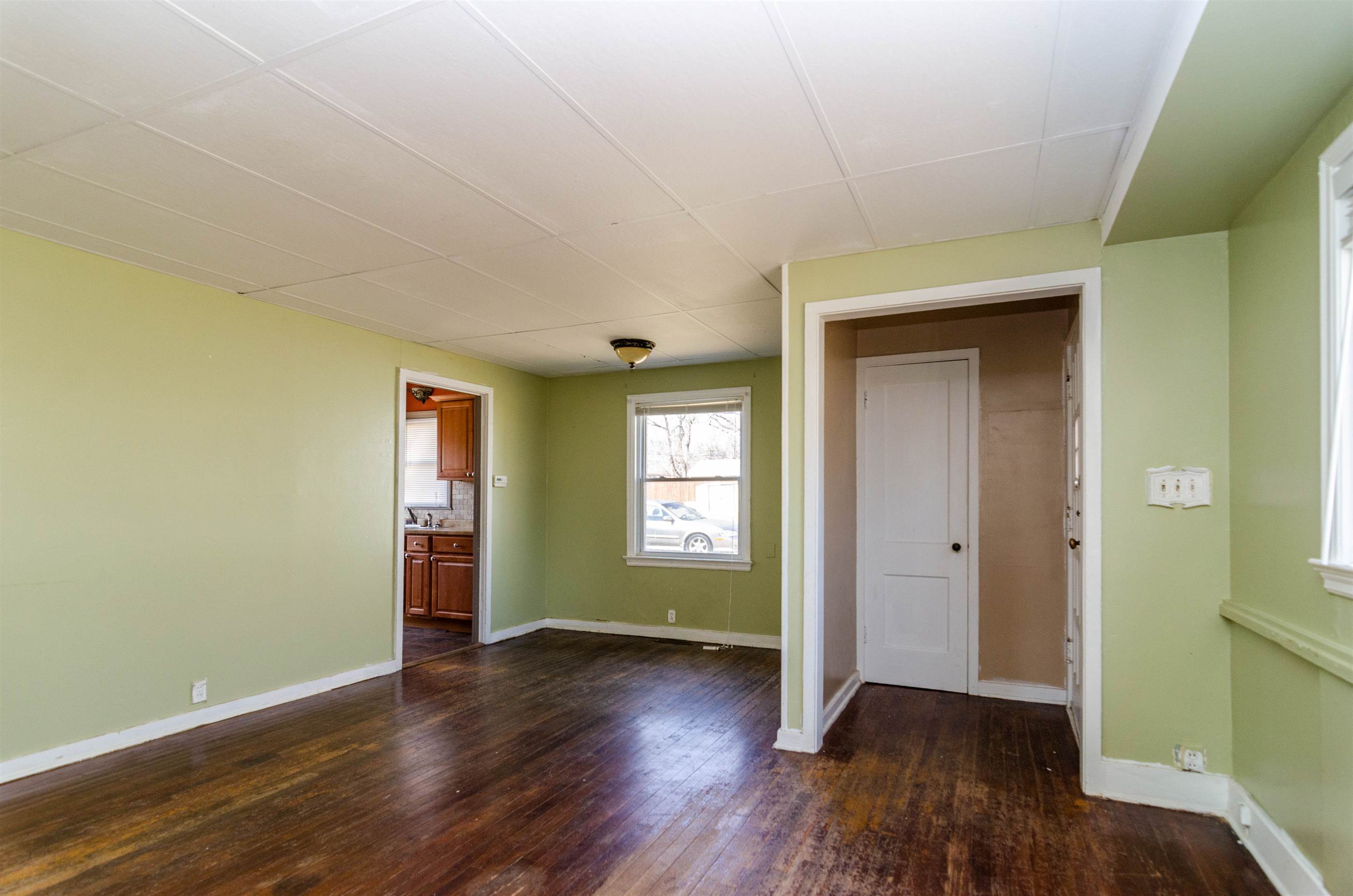 611 W. Spruce Street, Junction City, KS 66441 Listings Sabine Butler