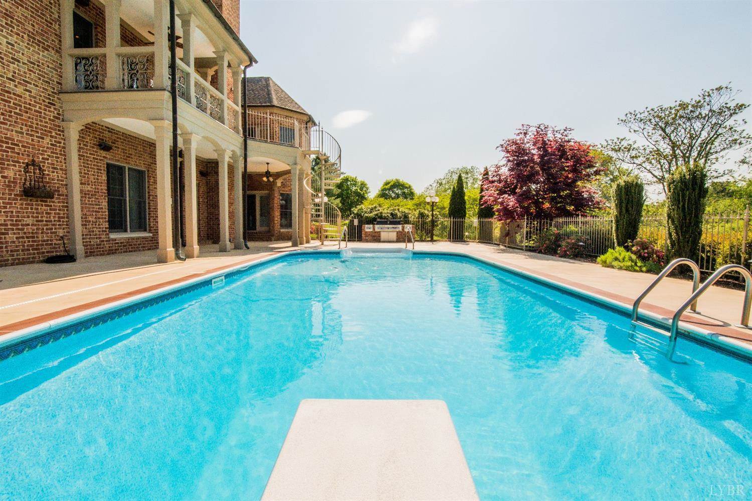 507 Ivy Lake Drive, Forest, VA 24551 Listings Open the door to your