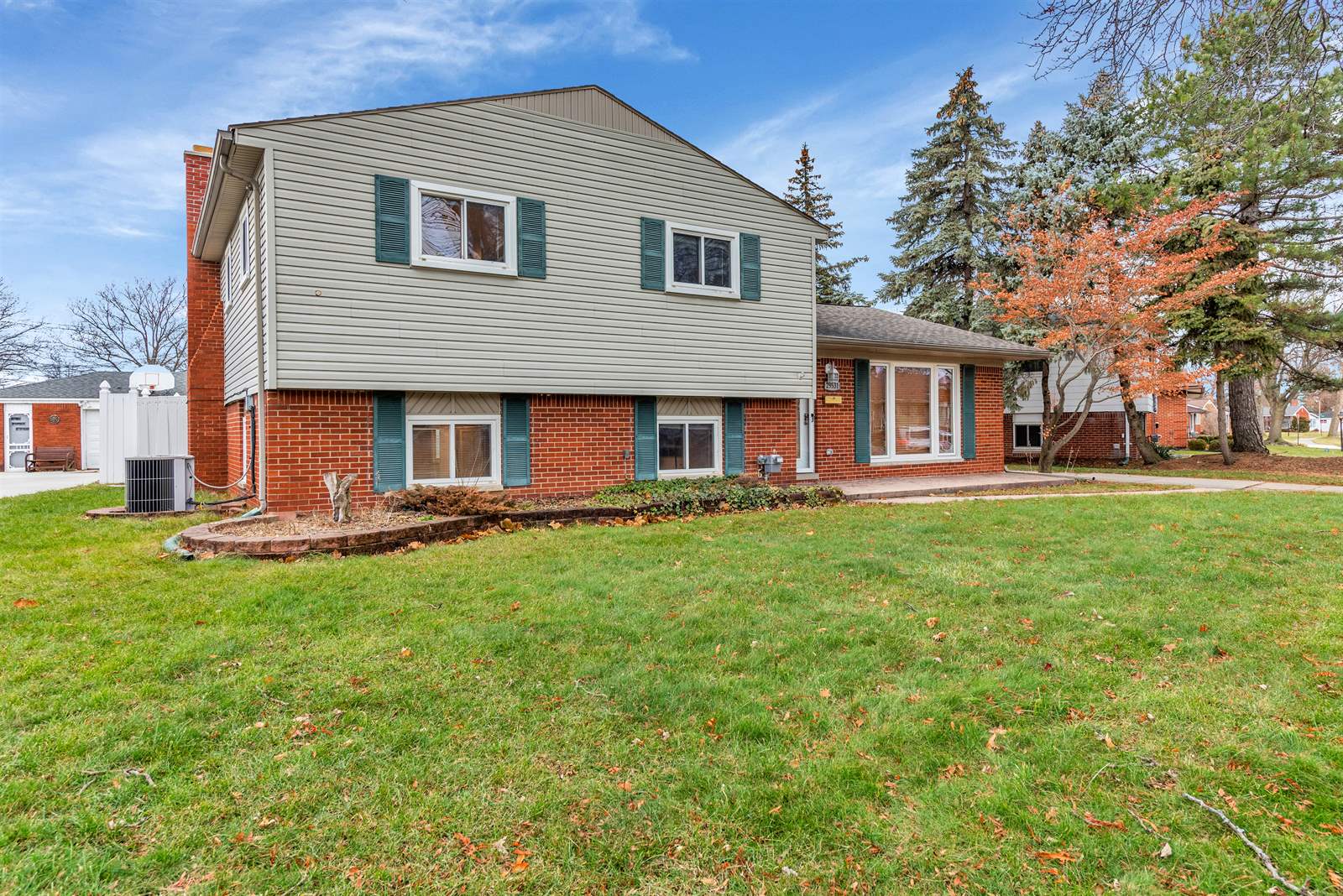 29531 Bonnie Drive, Warren, MI 48093 Listings NextHome The Boulevard