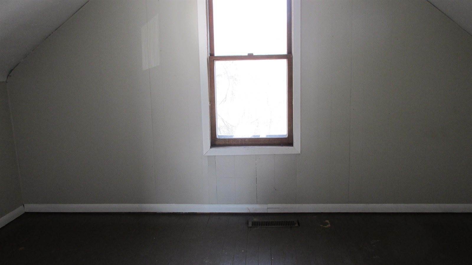 306 Tubman St, Bainville, MT 59212 Listings Kim Semenko