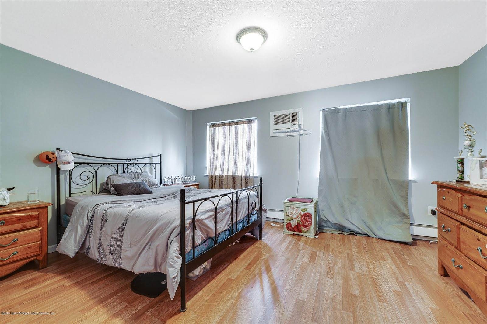 49 Carlyle Green, Staten Island, NY 10312 Listings