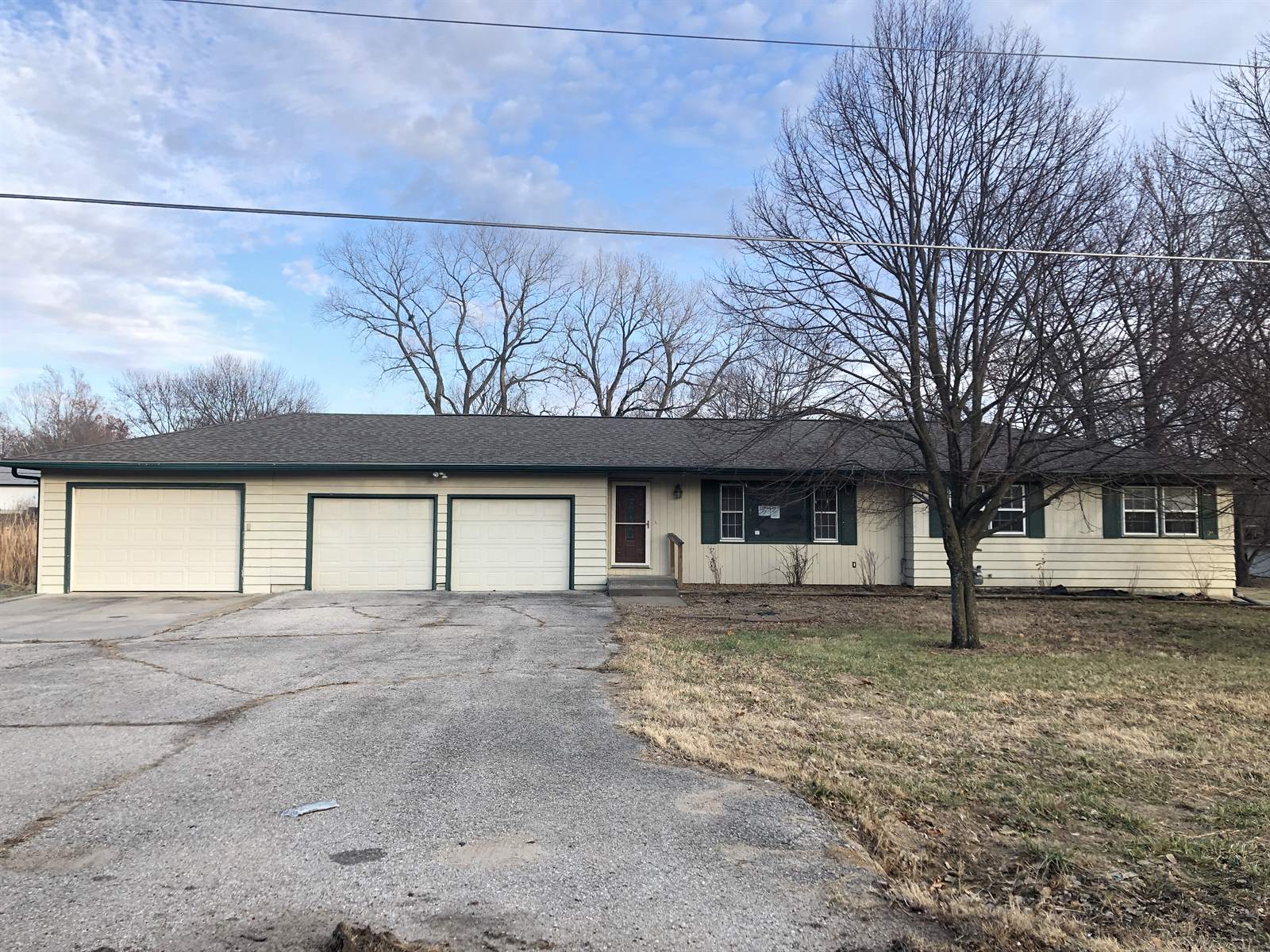6048 NW Rochester RD, Topeka, KS 66617 Listings NextHome Professionals