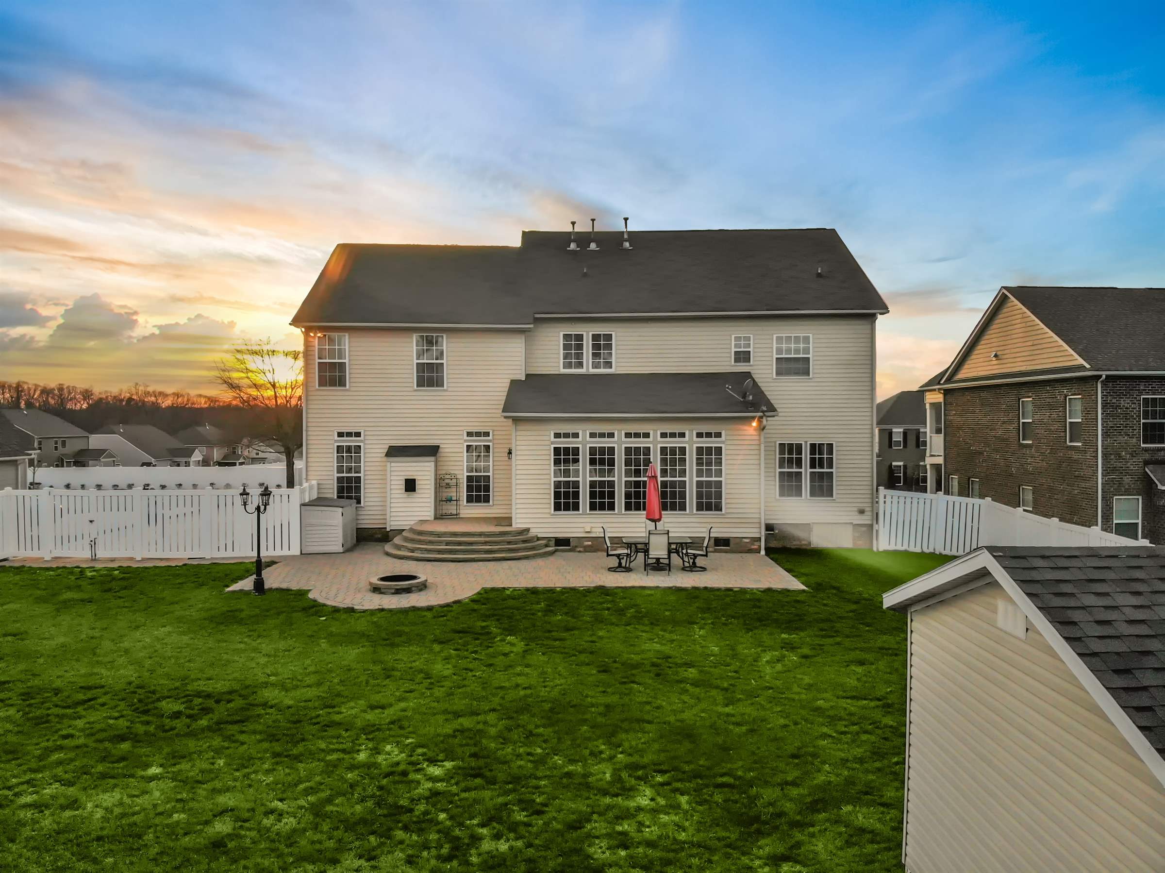 155 W Warfield Drive, Mooresville, NC 28115 Listings Leah Varnell