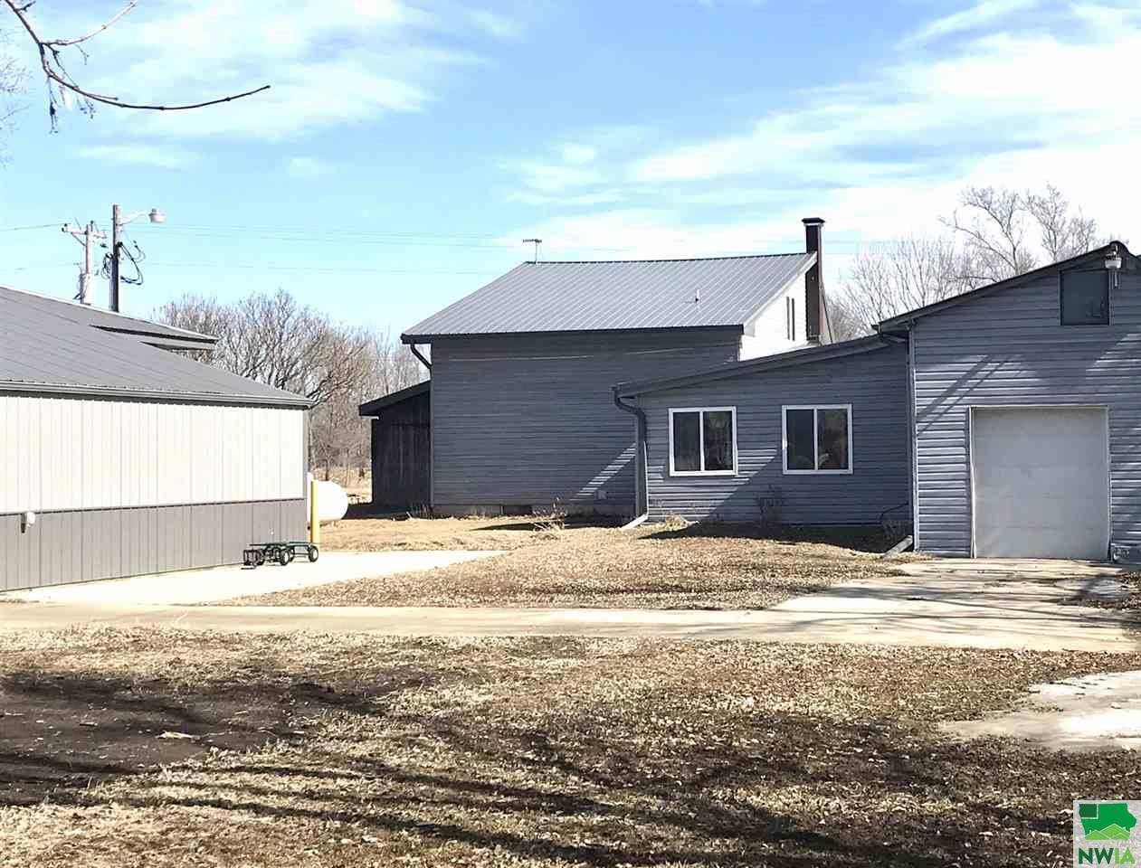 31937 477 Ave., Elk Point, SD 57025 Listings Janel Pearson